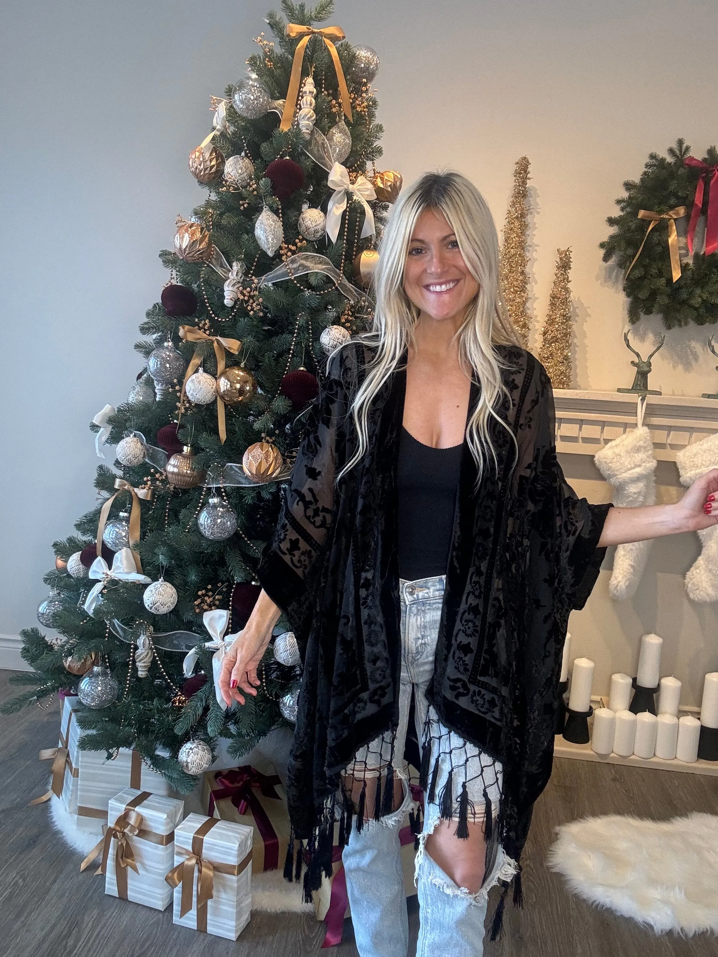 Black Classy Velvet Kimono-Promo
