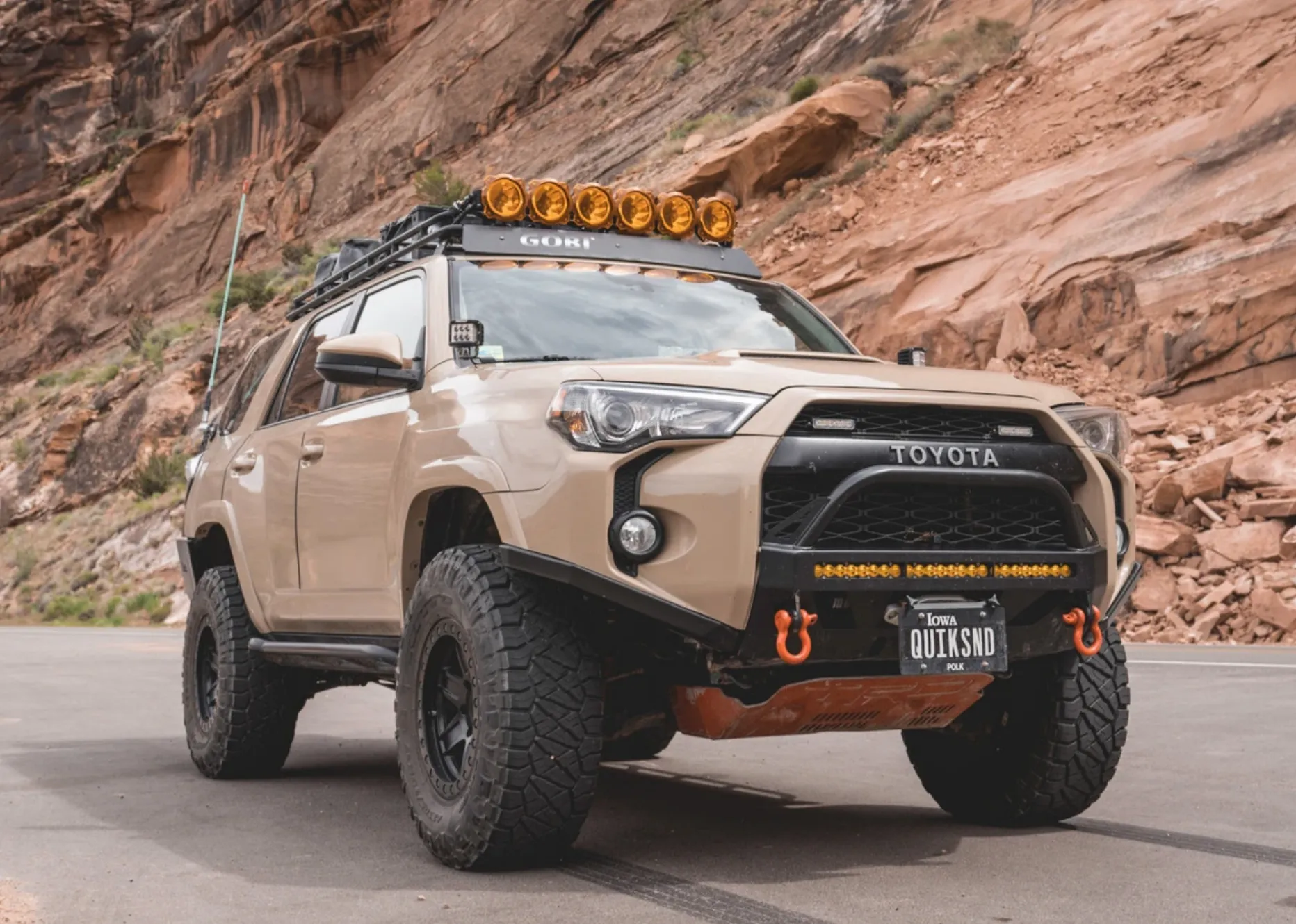 C4 Fabrication 2014  4Runner Lo Pro Bumper High Clearance Additions